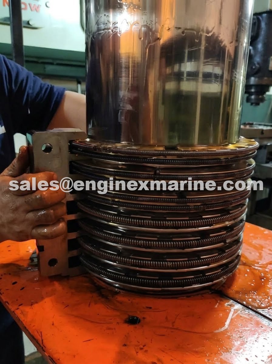 MAN B&amp;W – 6S35MC-C – PISTON ROD PACKING