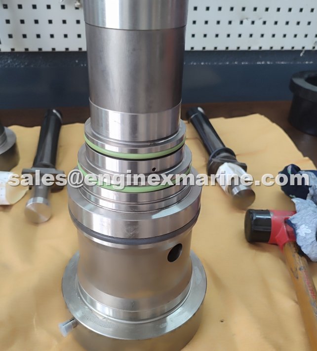 MAN B&W – 12V48/60 – PLUNGER BARREL