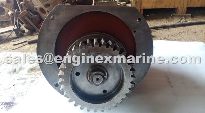 MAN B&W – 18V58/64B – OIL PUMP