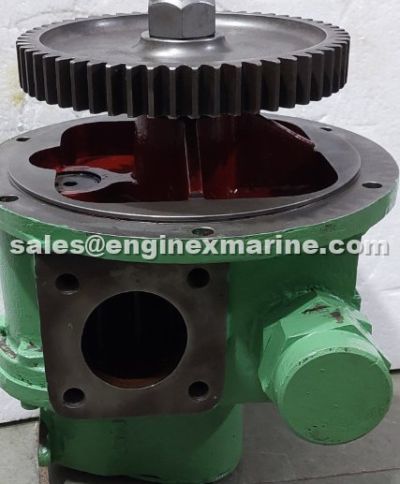 YANMAR - M200 / M220 - SPARES - OIL PUMP - 747644-32100