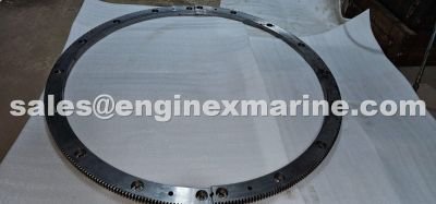 MAN B&W – 8S35MC – FLYWHEEL