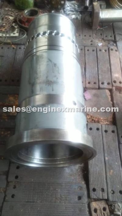 MITSUBISHI – UEC85LSII – CYLINDER LINER